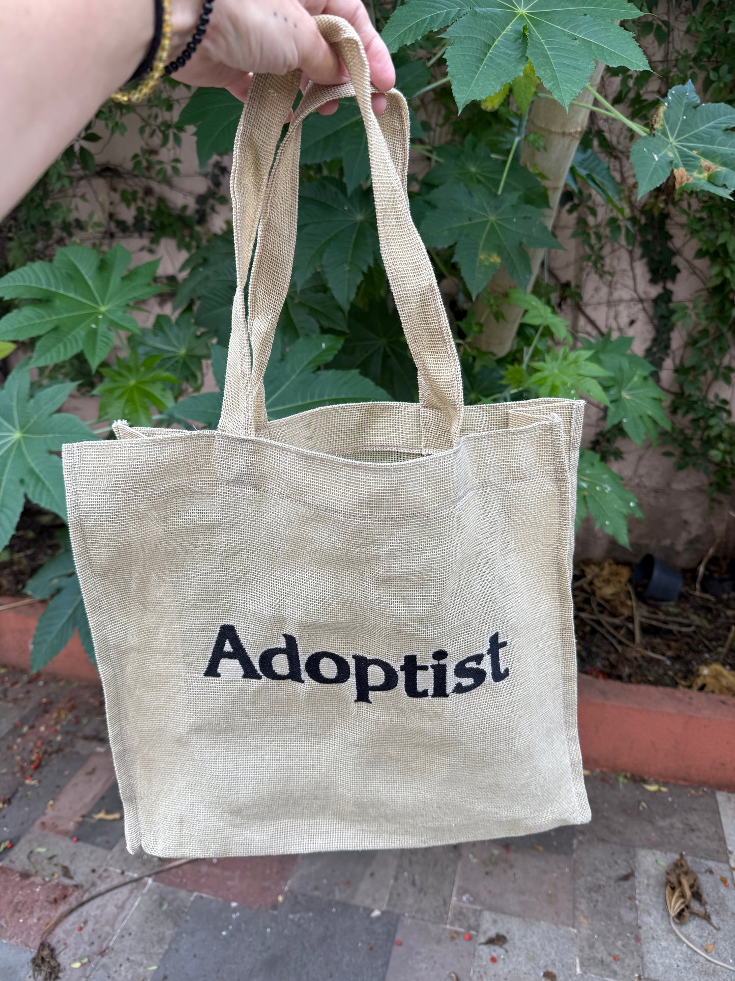 TOTE BAG DE RAFIA BORDADA GRANDE