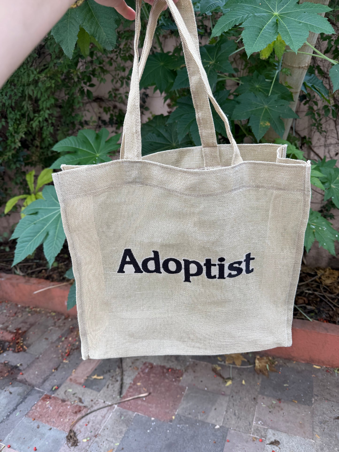 TOTE BAG DE RAFIA BORDADA GRANDE